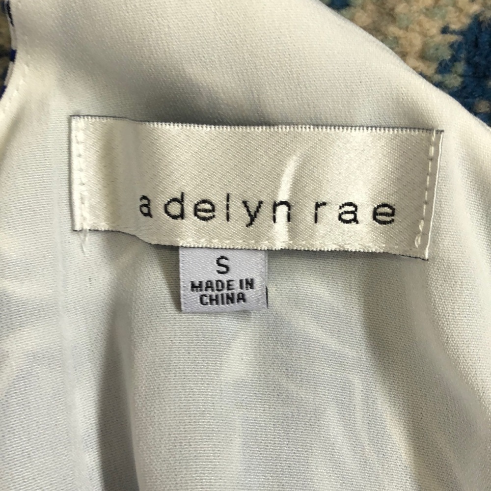 NWOT Adelyn Rae romper! - Picture 5 of 5